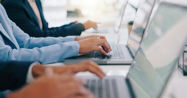 Guide complet sur les crm : tout ce que vous devez savoir